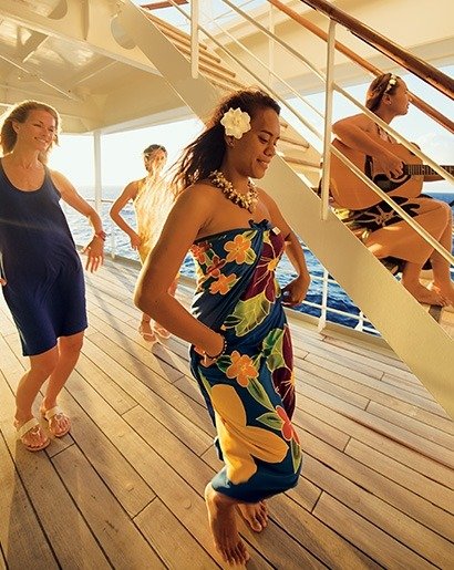 hmpg-Dance_16777_bttm_410x515